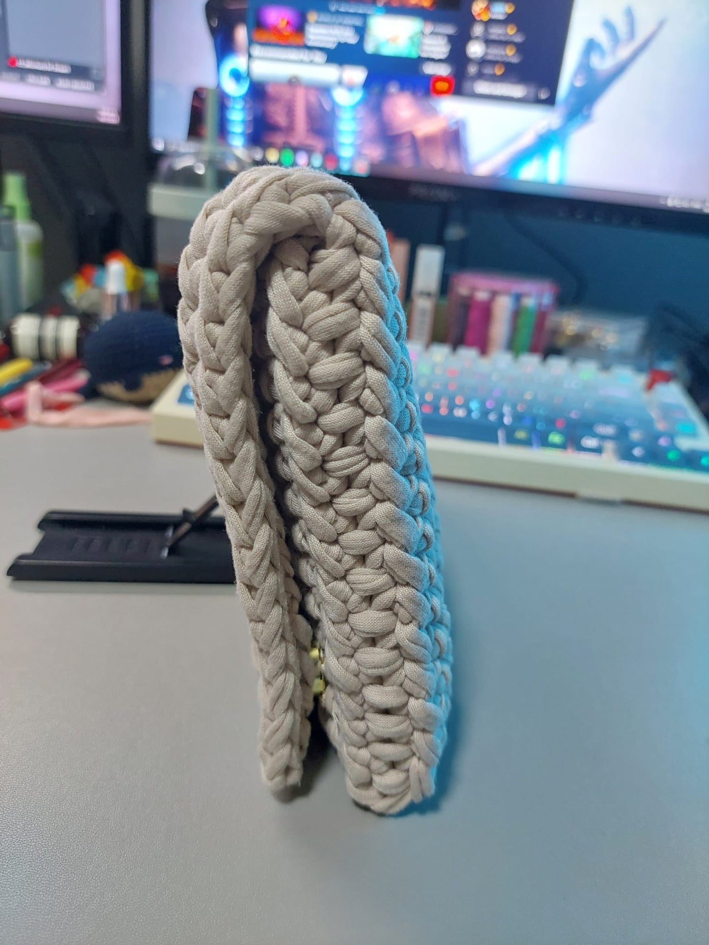 Neapolitan Clutch