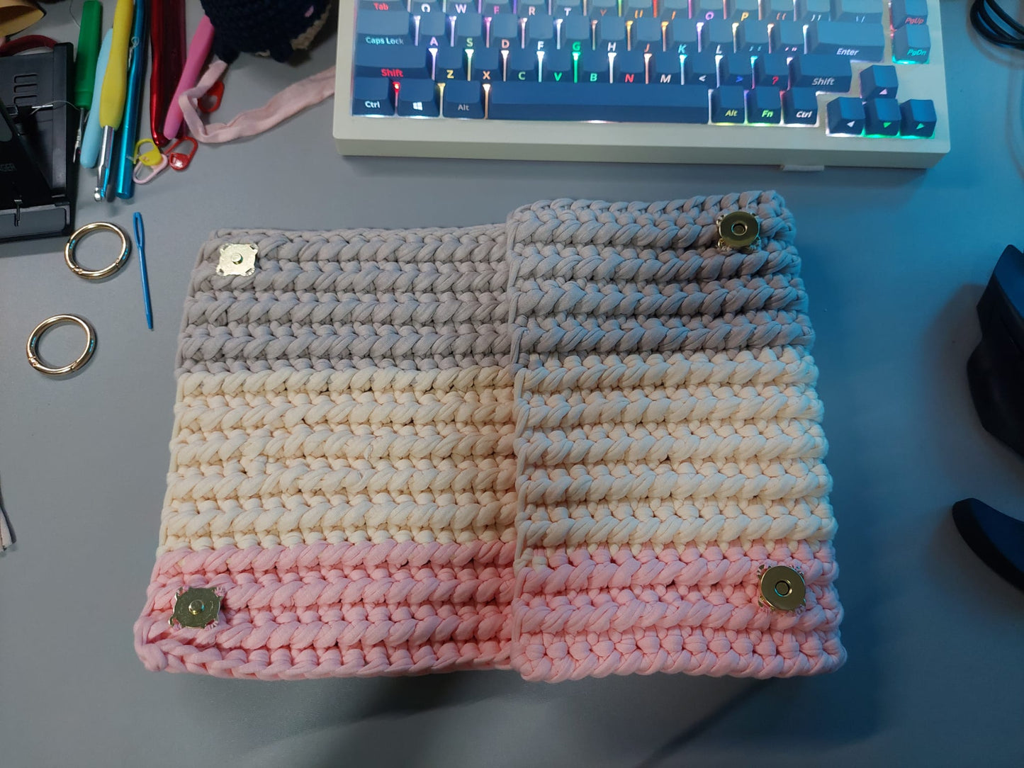 Neapolitan Clutch